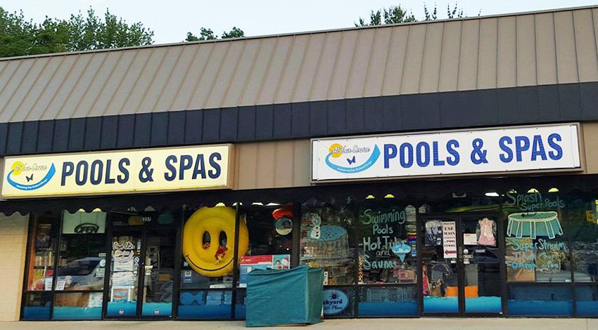 Spas, Outdoor Kitchen & Pool Supply Store - The Recreational Warehouse